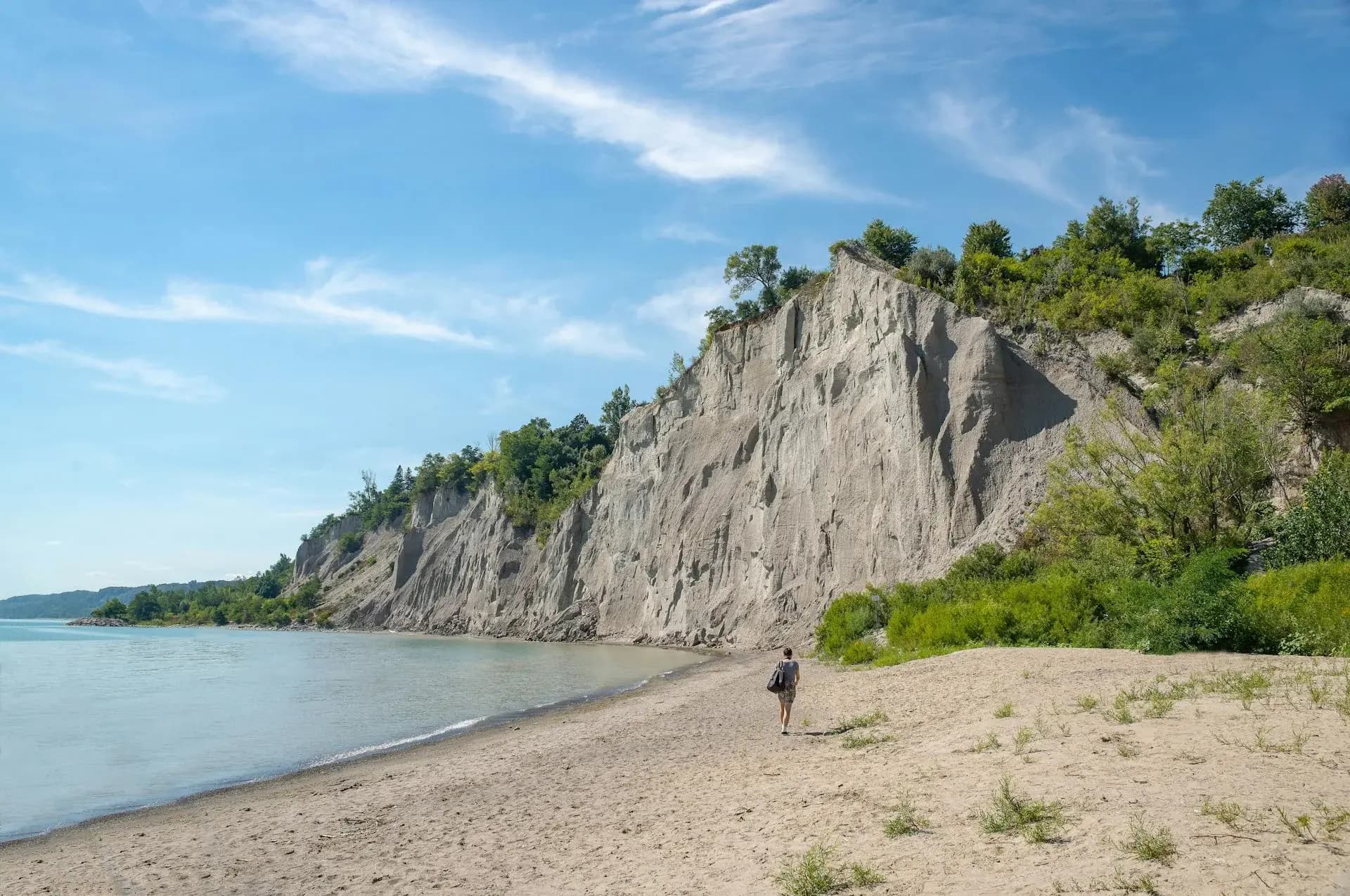 The white cliffs of the Scarborough Bluffs along Lake Ontario - ADU builders serving Scarborough, Ontario, Canada